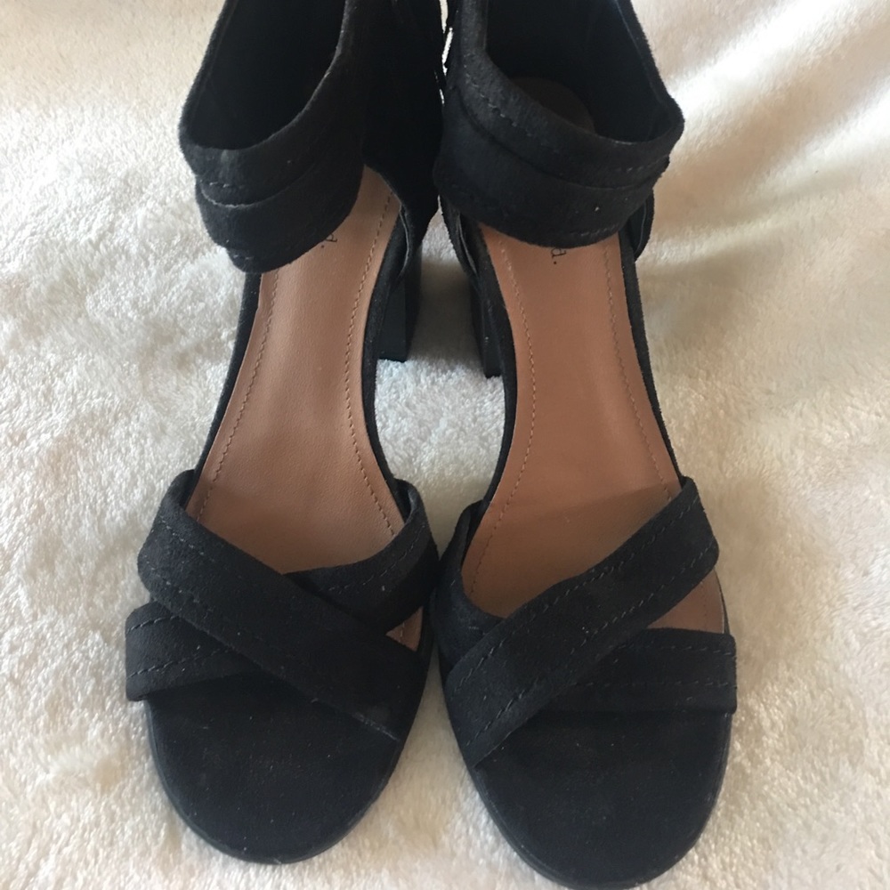 New Short heeled Heels